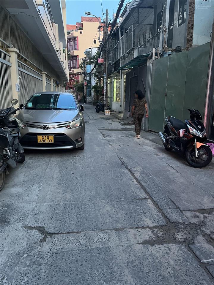 Bán nhà riêng, 72m2 . hxh 12t, đất thánh p6 tân bình, hcm .