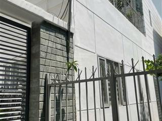 Nhà 2 tầng đường đất thánh  hẻm 3m  gần chợ  ngang 5 nở hậu 5.5x18  dtcn 89 m².