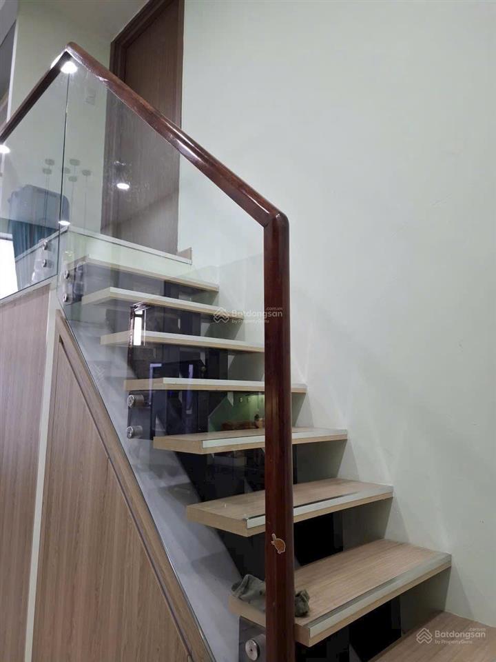 Bán căn hộ la astoria 383 nguyễn duy trinh