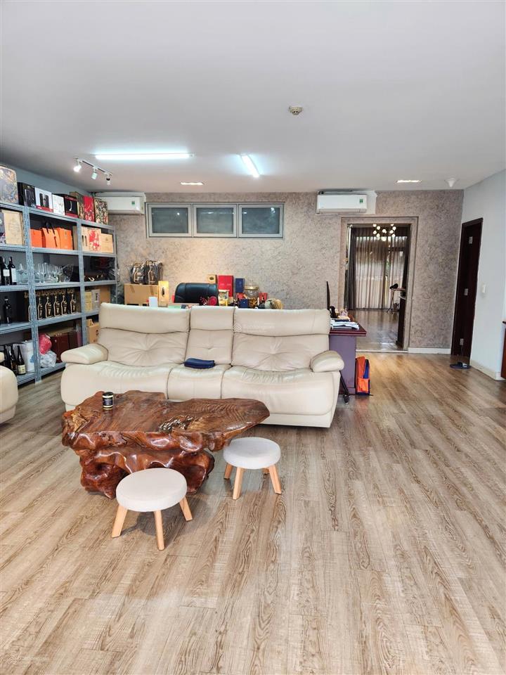 Bán shophouse parcspring 537 nguyễn duy trinh