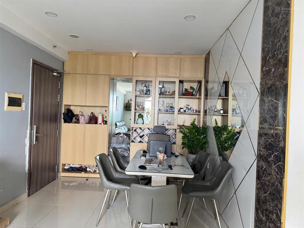 Bán căn góc la astoria 383 nguyễn duy trinh