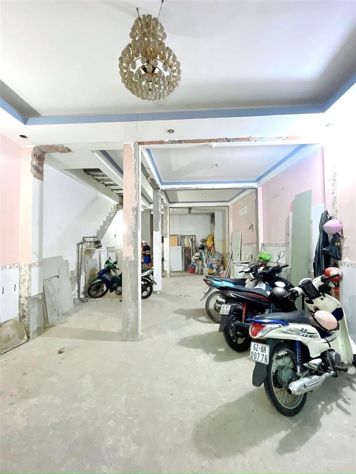 * hàng hiếm quận 7  chdv dòng tiền 40tr  hàng ngộp giá tốt* tân hưng quận 7  hẻm thông