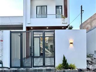 Nhà phố hoàn công ngay cổng 11  biên hoà