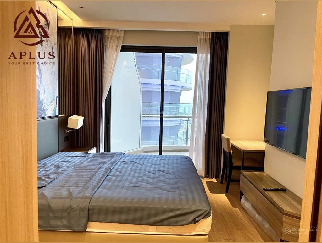 Bán căn 1 phòng ngủ  61m2  tòa a citadines  giá 3 tỷ view vinpearl đảo rều  0978 788 ***
