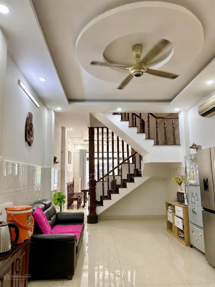 Nhà 3 tầng phước long hxh thông 68m dòng tiền 12tr/tháng chỉ 6.35 tỷ