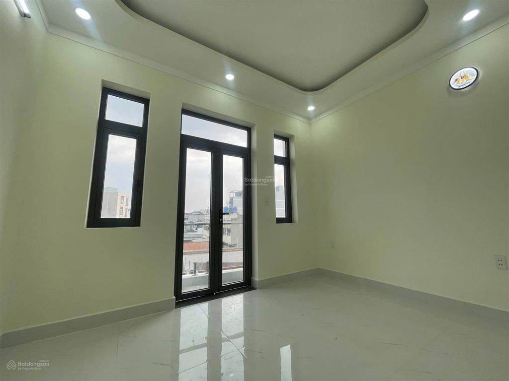Nhà 4 tầng hẻm xe hơi ,tăng nhơn phú a ,nhà mới hoàn công ,51m , chỉ 6 tỷ 550 tl