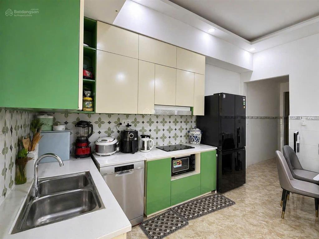 Nhà đỗ xuân hợp 105m2 ngang hơn 5m ở ngay hoặc khai thác dòng tiền giá 6tỷ tl