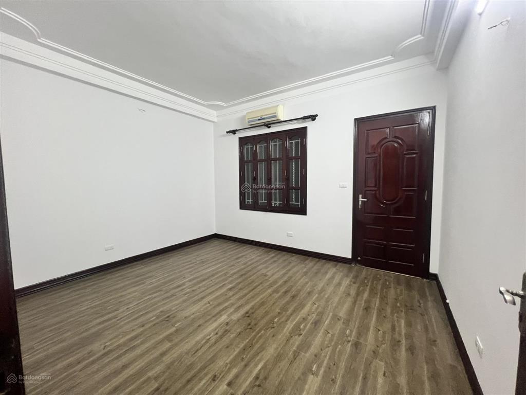 Cho thuê nhà kđt mới định công, dt 95m2 * 4t, vị trí nhà đẹp, giá 23 triệu/tháng