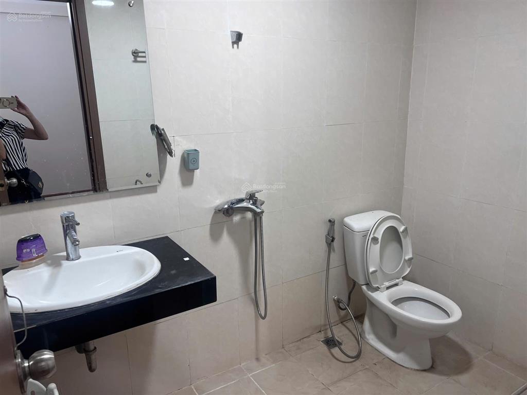 Cho thuê căn hộ chung cư az định công, 80m2m2, 2pn, 2wc, giá 11 triệu/tháng