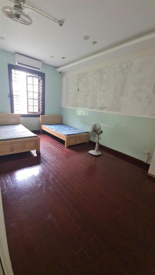 Cho thuê biệt thự khu đô thị định công, 230m2, giá 36 triệu/tháng.