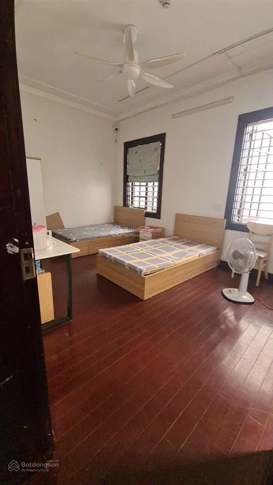 Cho thuê biệt thự khu đô thị định công, 230m2, giá 36 triệu/tháng.