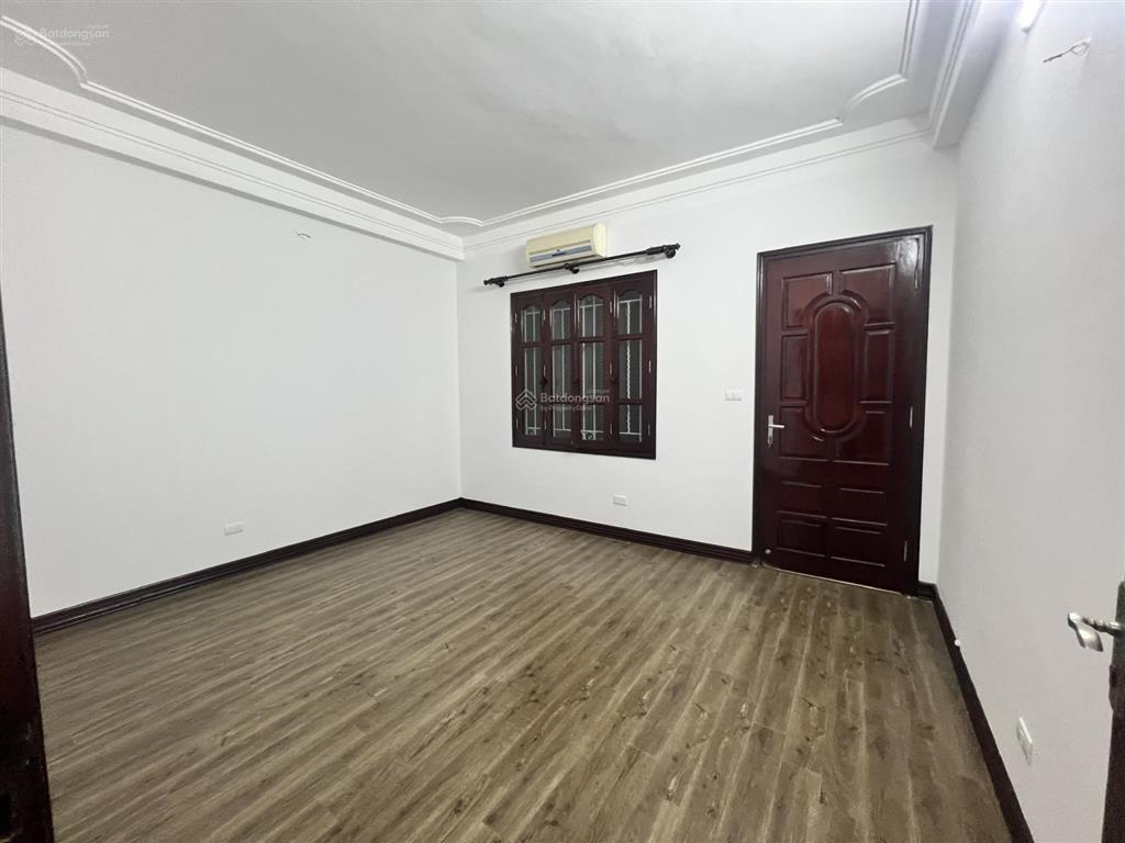 Chính chủ cho thuê nhà lô 6 b17 khu đtm định công, 95m2, 4 tầng, giá 25tr/tháng