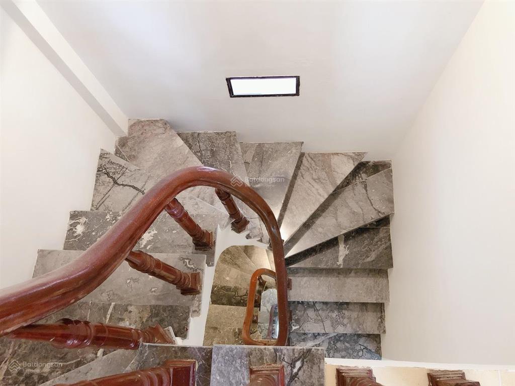 Cho thuê nhà riêng 20m2, 6,5 triệu, view đẹp tại vĩnh hưng, hoàng mai, hà nội