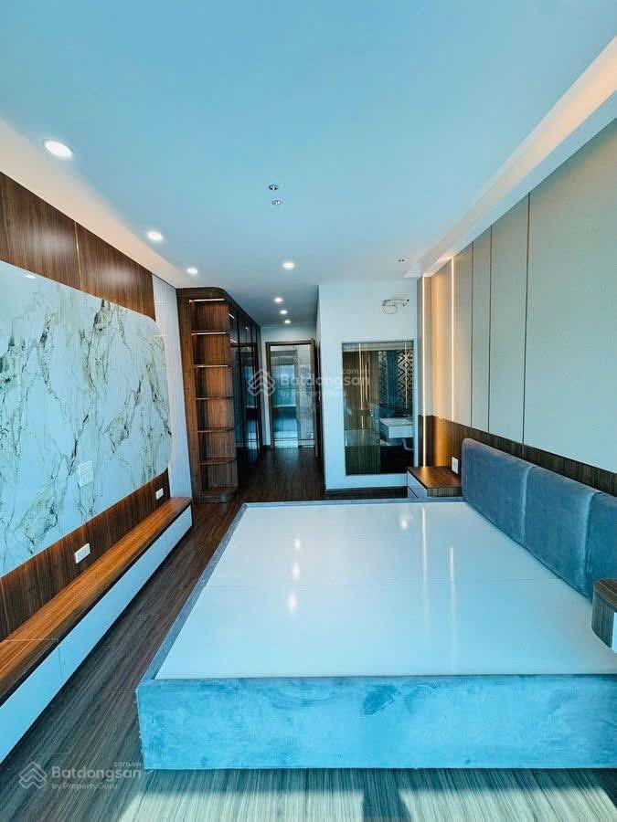 11 tỷ hơn ! bán nhà phú thượng,tây hồ  45m2  7 tầng  thang máy  ô tô  gần đường đôi