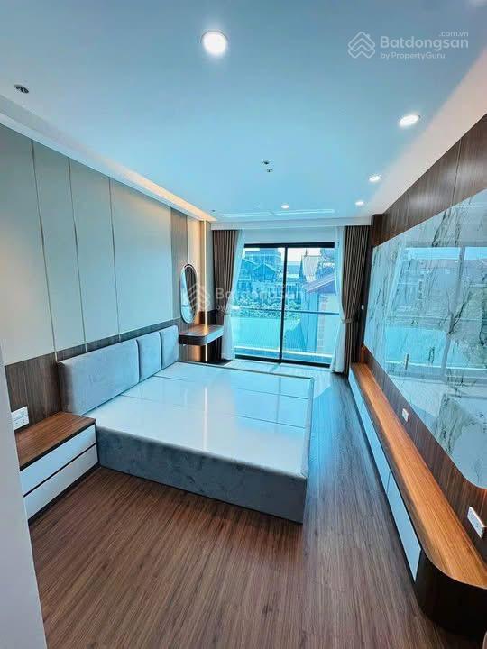 11 tỷ hơn ! bán nhà phú thượng,tây hồ  45m2  7 tầng  thang máy  ô tô  gần đường đôi