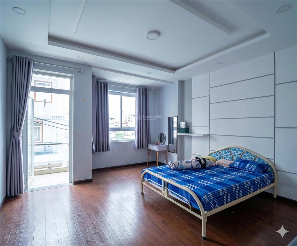 Hạ giá !! chính chủ bán gấp nhà hxh nguyên hồng 6x15m, sổ vuông a4, giá còn 10 tỷ tl trực tiếp