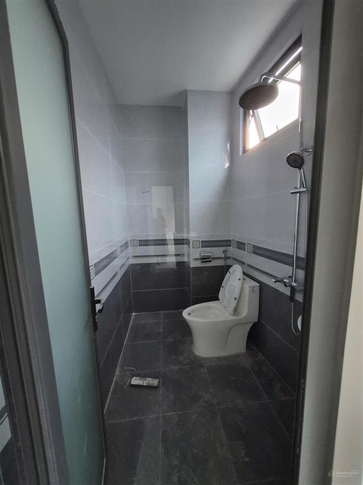 Bán nhà đường nguyễn khắc viện  vĩnh hòa  nha trang
 diện tích 76,3m2
 pháp lý sổ đỏ thổ cư