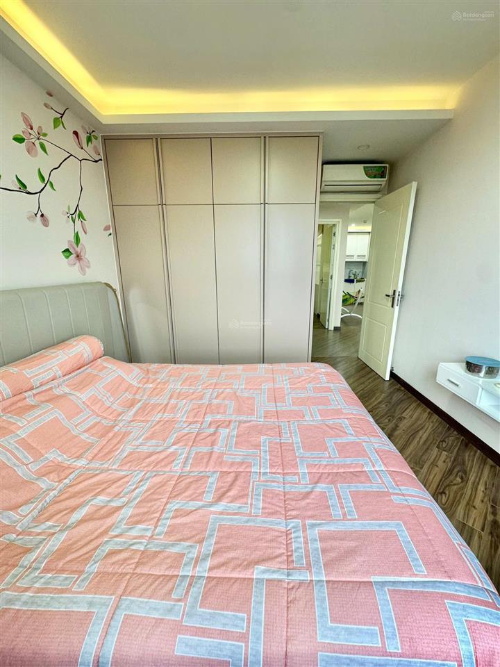 Saigon south residences 2pn, view sông, tầng cao