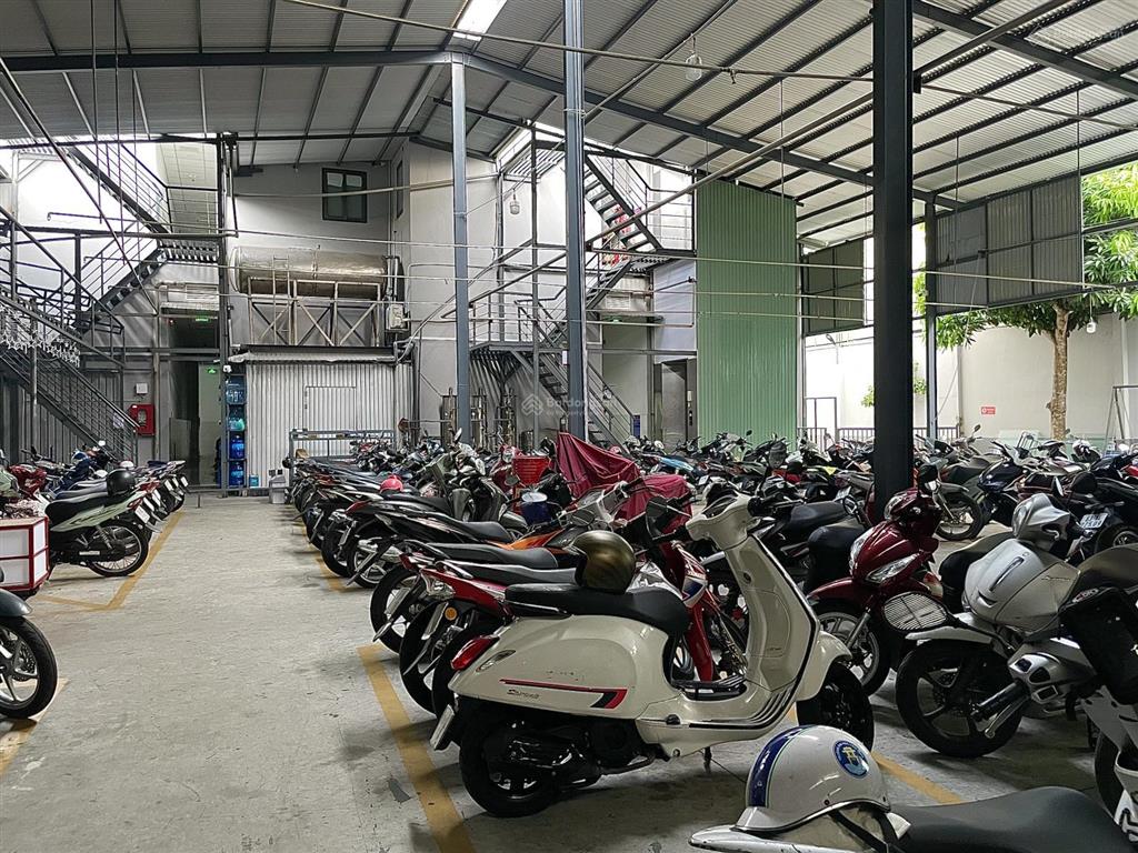 Căn hộ giá rẻ có gác cao 2mnội thất cơ bảncó bảo vệ 24/7gần đầm sen tân phúđh văn hiến