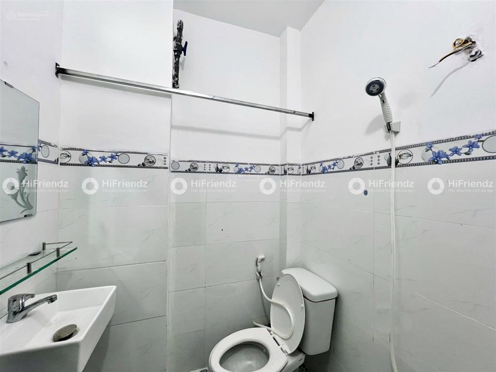 Phòng trọ mới xây sẳn máy lạnh  ngay aeon tân phúgần đh công thươngđh văn hiến