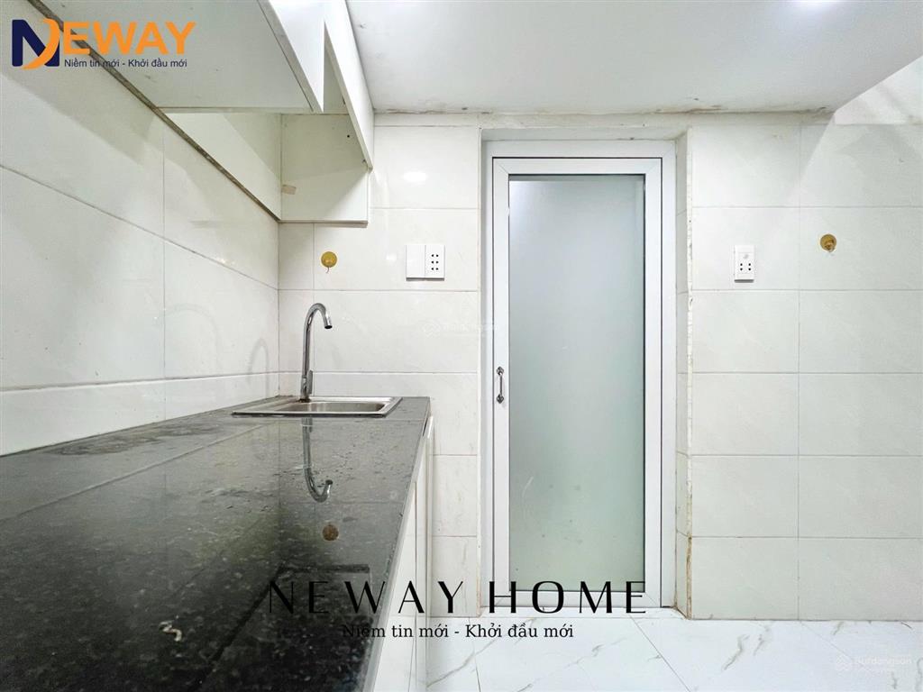 Phòng trọ tân phú giá rẻsạch sẽ có thang máygần đh công thươngđh văn hiến