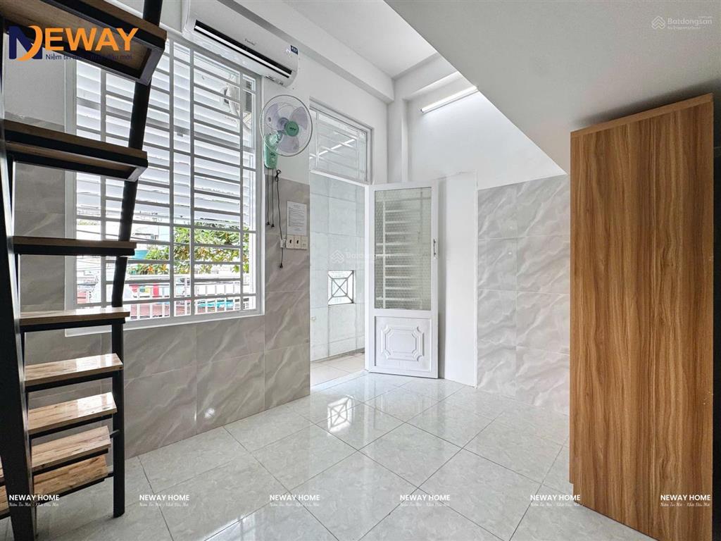 Phòng trọ mới xây  gác cao  sạch sẽ an ninh ngay go phú thạnh  gần đh văn hiến