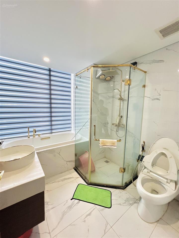 Cần bán gấp căn 3pn sunshine city 102,3m², tầng 4, view nội khu giá ưu đãi cho khách thiện chí!