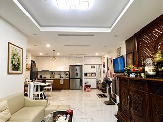 Cần bán gấp căn 3pn sunshine city 102,3m², tầng 4, view nội khu giá ưu đãi cho khách thiện chí!