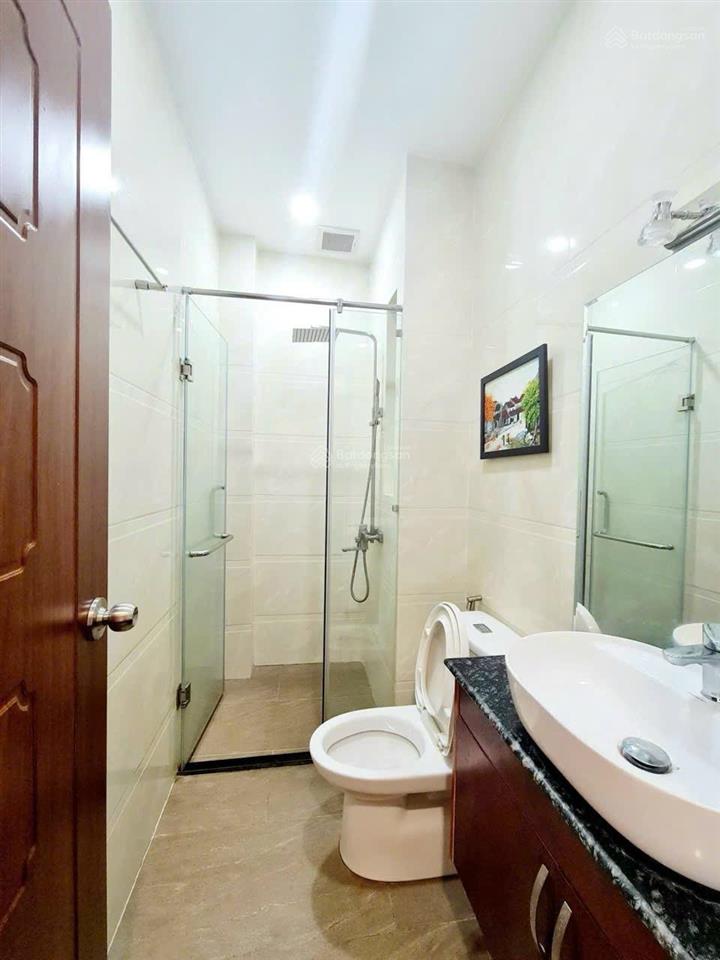 Cho thuê phòng cửa sổ bancony hẻm an ninh gần chợ thị nghè, city gaden , cầu thủ thiêm
