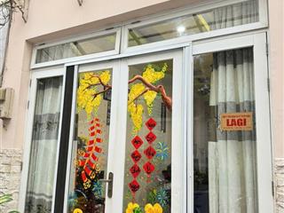 Bán nhà riêng tại trung tâm sài gòn chợ bến thành, thủ khoa huân, p bến thành 25 tỷ, 65m2, 5pn, 4wc