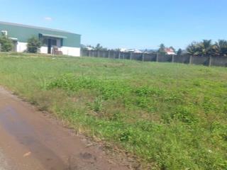 Bán 8000m2 có 800m2 thổ sẵn kho, xưởng, 50m mặt tiền đường thống nhất, xã đức trọng, tỉnh lâm đồng
