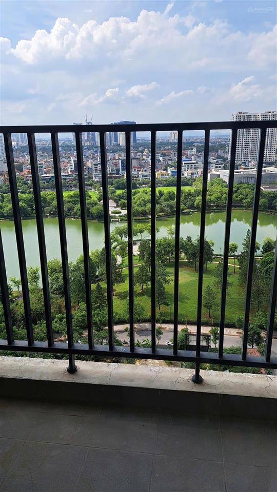 Cho thuê chcc n01t5 ngoại giao đoàn, 87m2, 2pn, full nội thất, view hồ đẹp, có slot ô tô gửi hầm