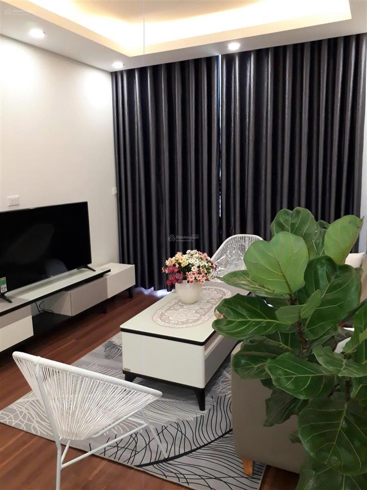 Cho thuê chcc n01t5 ngoại giao đoàn, 87m2, 2pn, full nội thất, view hồ đẹp, có slot ô tô gửi hầm
