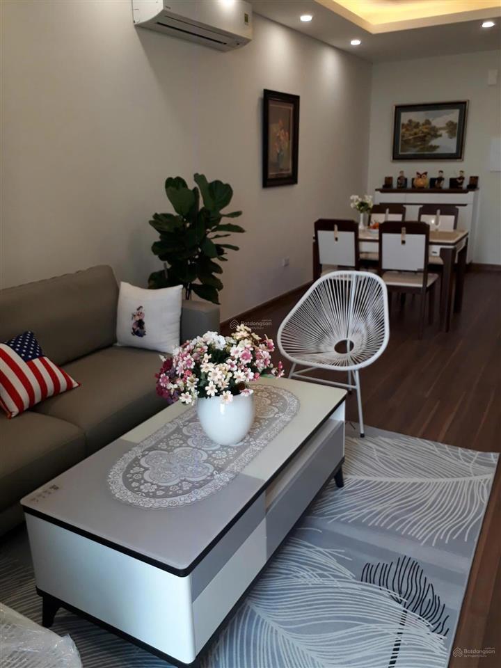 Cho thuê chcc n01t5 ngoại giao đoàn, 87m2, 2pn, full nội thất, view hồ đẹp, có slot ô tô gửi hầm