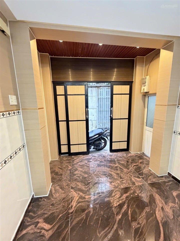 Nhà ngay khu phan xích long quận phú nhuận  34m2 x 5 tầng  6.7 tỷ