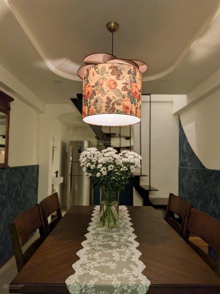 Nhà đẹp ngay đường phan đăng lưu  phú nhuận  39m² x 3 tầng  6,2 tỷ