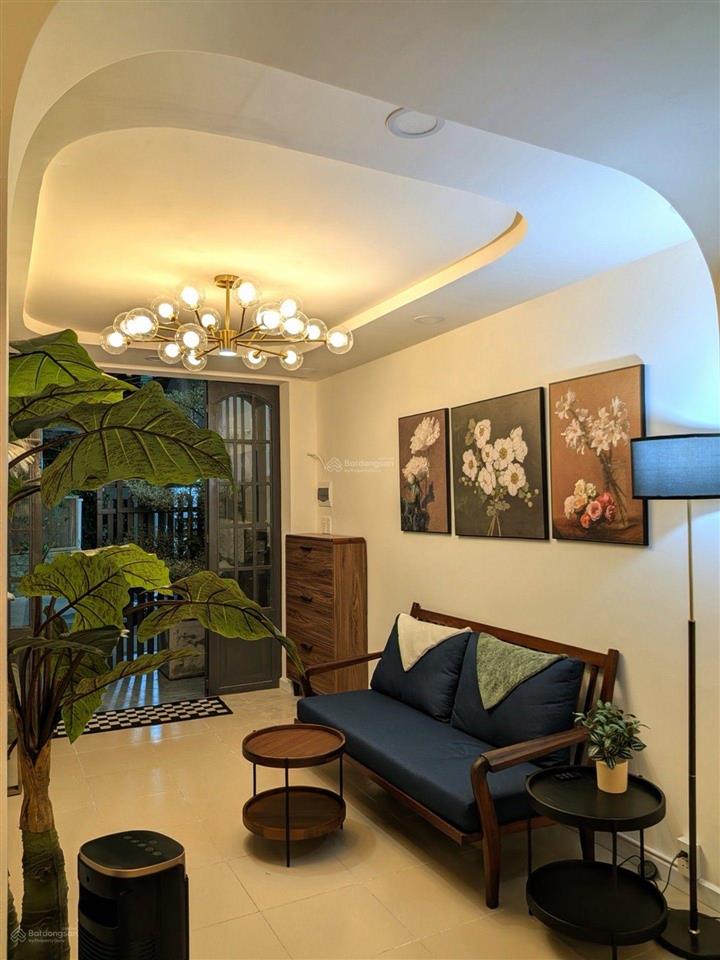 Nhà đẹp ngay đường phan đăng lưu  phú nhuận  39m² x 3 tầng  6,2 tỷ