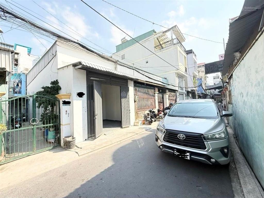 Hẻm nhựa xe tải tránh  sát vách aeon tân phú  70m2  chỉ nhỉnh 6 tỷ!!