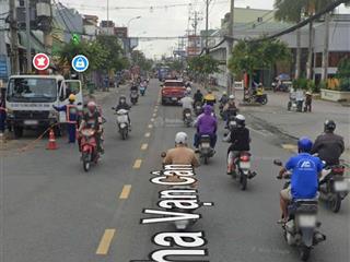 Bán nhà mặt tiền kha vạn cân 1 tỷ 9