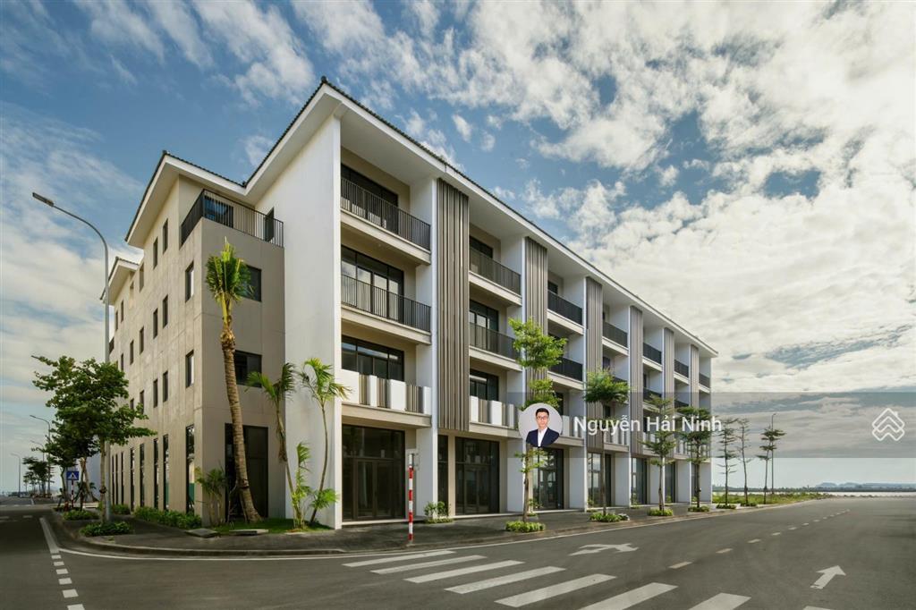Bán biệt thự horizon hạ long sẵn nhà, sẵn sổ. bãi biển trước nhà chỉ cách vài bước chân