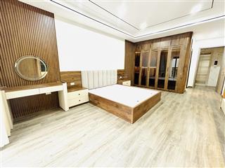 Chính chủ, bán nhà lĩnh nam hoàng mai, 4 tầng, ô tô 7 chỗ đỗ cửa, giá hơn 6 tỷ