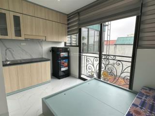 Bán tòa nhà ccmn 24 phòng hai bà trưng 7 tầng thang máy dòng tiền 96 triệu/tháng cách ô tô 40m