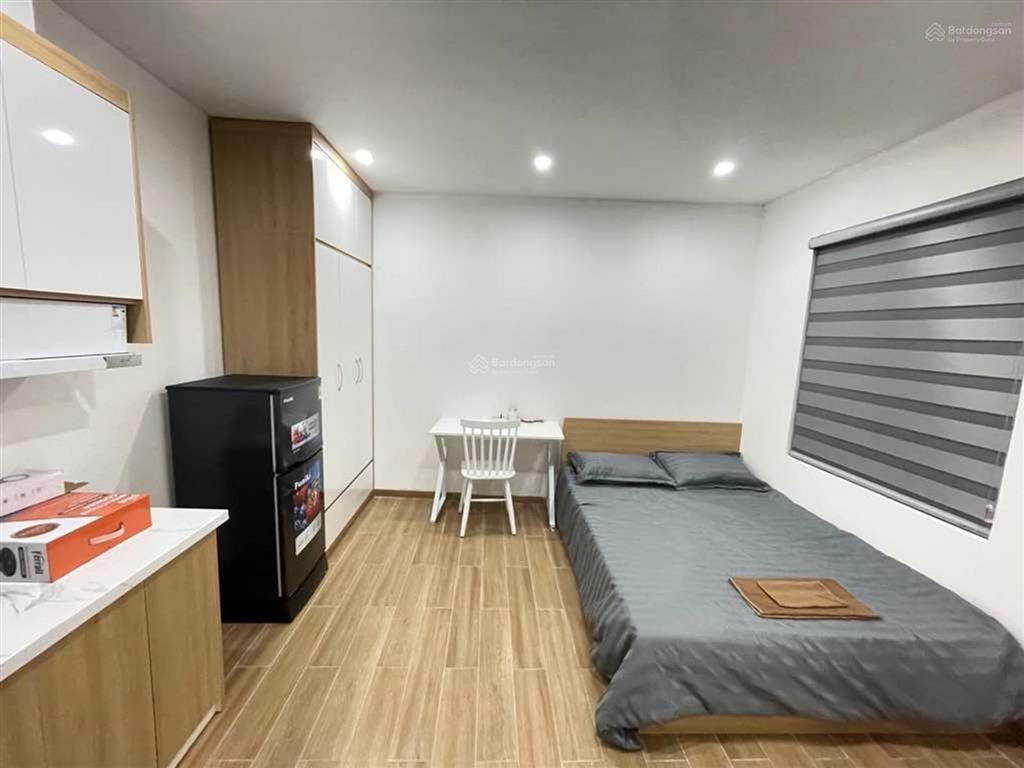 Bán ccmn cạnh bách khoa  15 phòng full nội thất, thang máy, pccc đầy đủ  dòng tiền 90 triệu/tháng