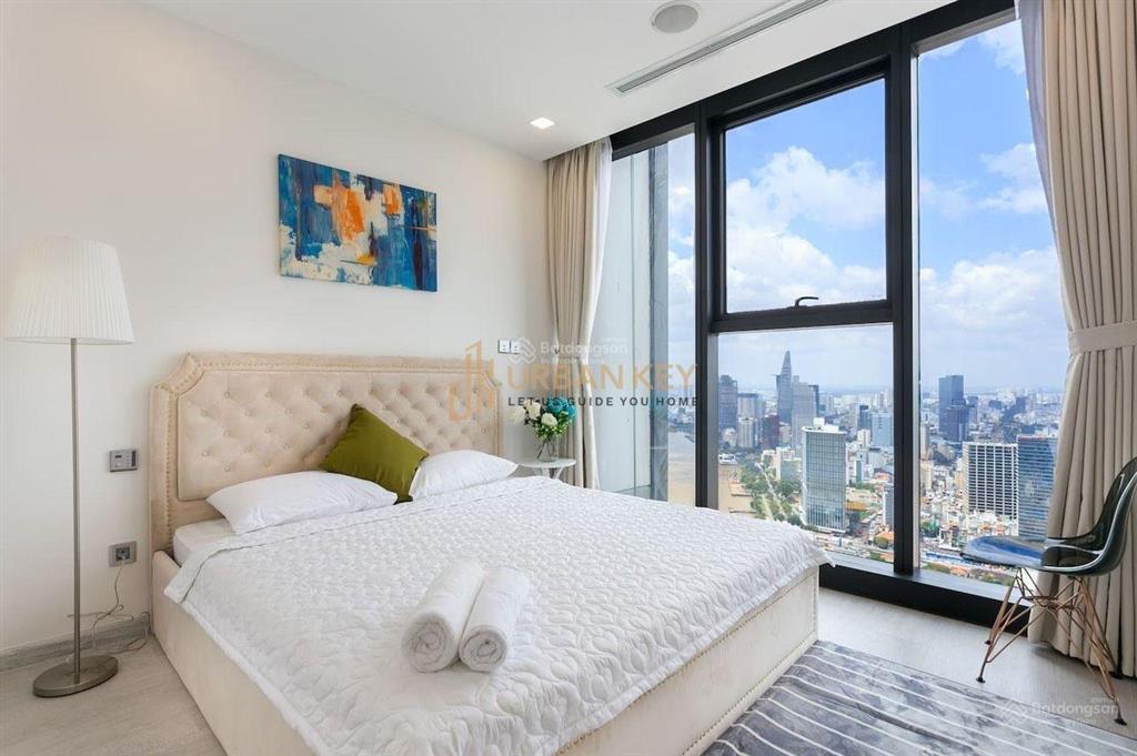 Cần bán gấp  vinhomes bason  77,4 m2  view grand marina  2br 2wc