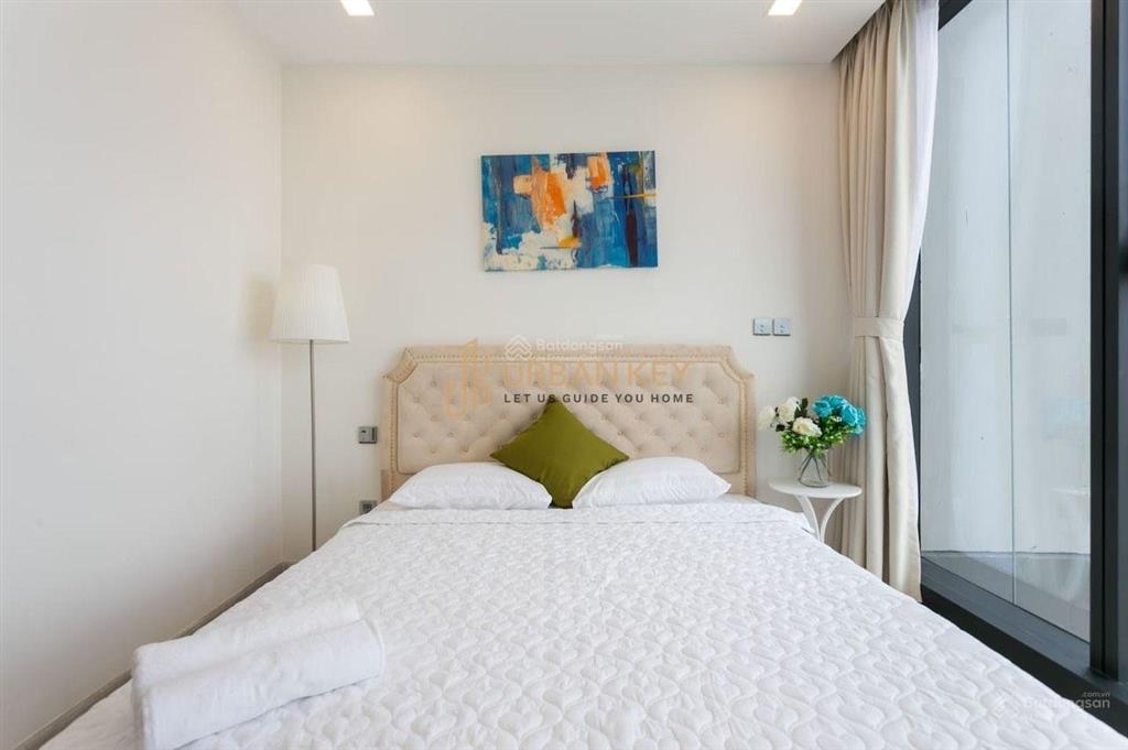 Cần bán gấp  vinhomes bason  77,4 m2  view grand marina  2br 2wc