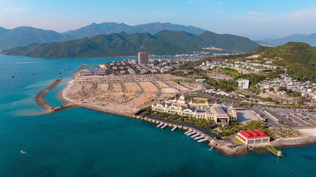 Chỉ từ 9.3 tỷ sở hữu shop thương mại 4 tầng vinhomes nha trang kế bên ga cáp treo vinpearl