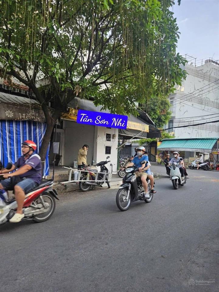 Mặt tiền nhánh tân sơn nhì buôn bán tốt dt 4x10m đúc lững