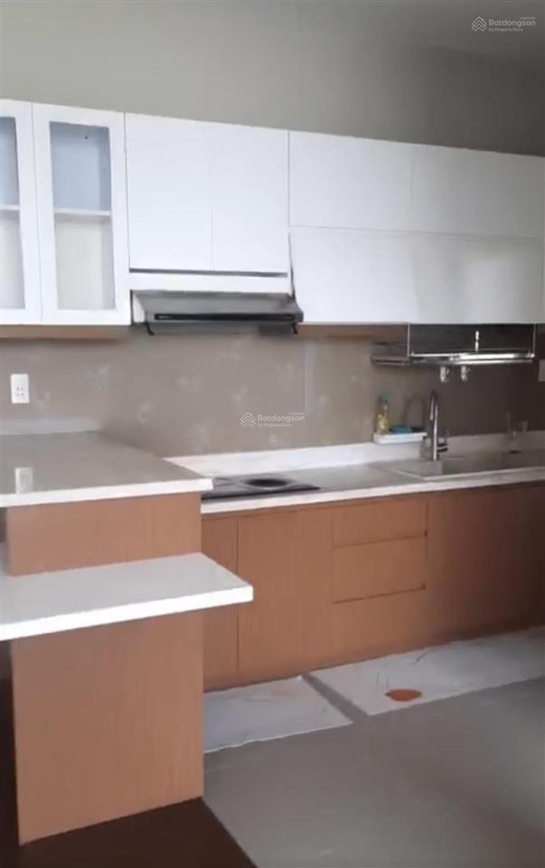 Bán căn hộ lacasa,phú thuận,q7,dt 105 m2 tk 2pn 2wc,full nt giá 5,5 ty,có sổ, hỗ trợ bank  huy