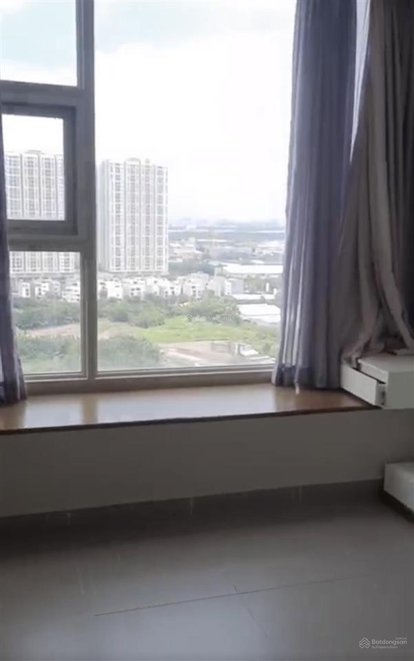 Bán căn hộ lacasa,phú thuận,q7,dt 105 m2 tk 2pn 2wc,full nt giá 5,5 ty,có sổ, hỗ trợ bank  huy