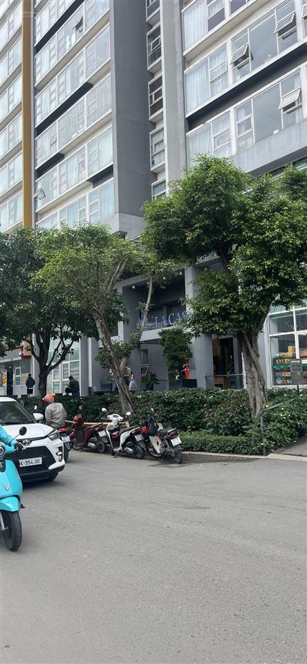 Bán căn hộ lacasa,phú thuận,q7,dt 105 m2 tk 2pn 2wc,full nt giá 5,5 ty,có sổ, hỗ trợ bank  huy